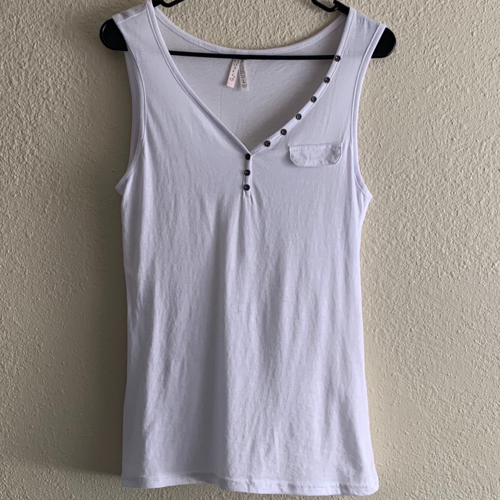 Colt Story White Faux Button White Tank Top